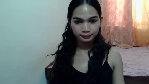 prettykhelcy online show from September 23, 2025, 11:41 pm