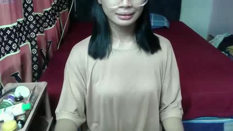 Snapshot of prettykhelcy chatting on May 20, 2026, 1:23 am prettykhelcy online show from May 20, 2026, 1:23 am