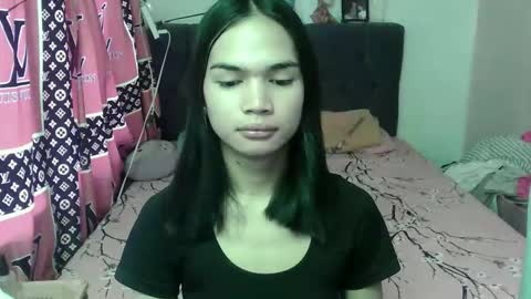 Snapshot of prettykhelcy chatting on June 2, 2026, 12:56 am prettykhelcy online show from June 2, 2026, 12:56 am