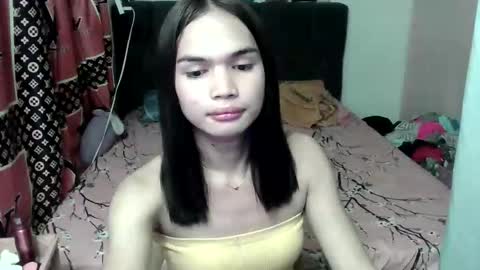 Snapshot of prettykhelcy chatting on June 4, 2026, 10:54 am prettykhelcy online show from June 4, 2026, 10:54 am