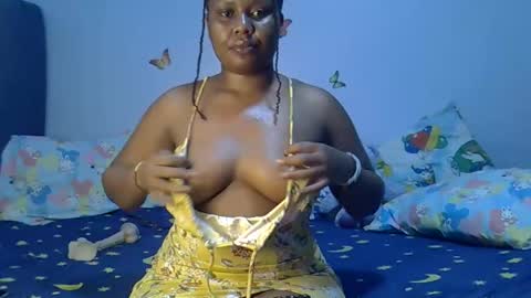 prettymel1 online show from May 14, 2026, 9:54 pm
