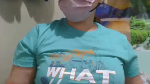 Nhing online show from October 6, 2025, 2:03 pm