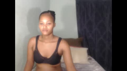 Snapshot of prettynyash chatting on February 24, 2025, 10:14 pm prettynyash online show from February 24, 2025, 10:14 pm