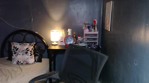 ashley online show from March 13, 2026, 10:05 pm