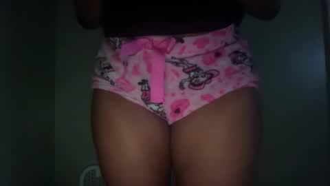 Snapshot of prettypssyred05 chatting on July 1, 2026, 7:02 pm prettypssyred05 online show from July 1, 2026, 7:02 pm