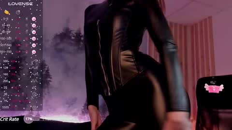 Mila -NONUDE MODEL online show from March 11, 2025, 7:36 pm