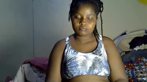 prettyriss online show from April 13, 2026, 8:03 pm