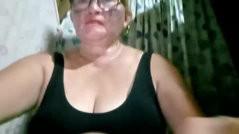 prettyrose01 online show from June 4, 2026, 12:33 pm