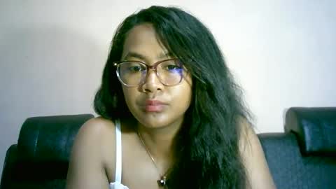 Snapshot of prettysexy3601 chatting on March 5, 2026, 2:07 am prettysexy3601 online show from March 5, 2026, 2:07 am