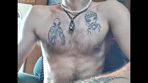 prettysolidd7 online show from September 12, 2025, 10:43 pm