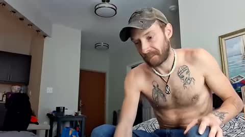 prettysolidd7 online show from October 3, 2025, 4:04 pm