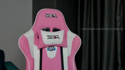 Snapshot of prettysomething chatting on February 21, 2025, 8:05 pm Sophie next stream will be at Monday i will wait you guys online show from February 21, 2025, 8:05 pm