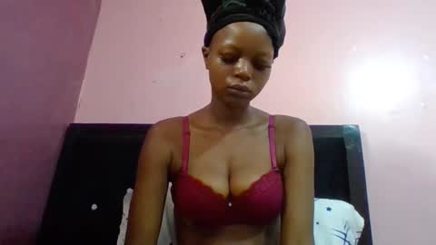 Snapshot of prettywendy21 chatting on February 16, 2026, 5:36 am prettywendy21 online show from February 16, 2026, 5:36 am