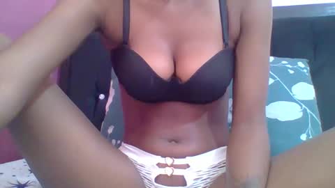 Snapshot of prettywendy21 chatting on April 16, 2026, 7:53 am prettywendy21 online show from April 16, 2026, 7:53 am