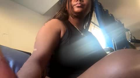 Snapshot of prettyyalisha chatting on April 14, 2026, 1:50 pm prettyyalisha online show from April 14, 2026, 1:50 pm