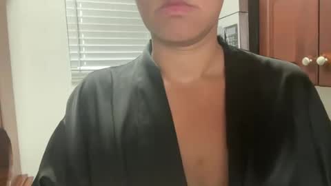 prettyyykittyyy22 online show from October 26, 2025, 6:36 pm