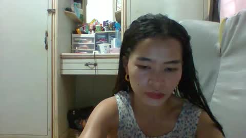 prety784828 online show from May 27, 2026, 2:19 am