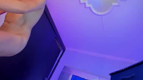 pretygirltsxxx online show from April 9, 2026, 12:10 pm