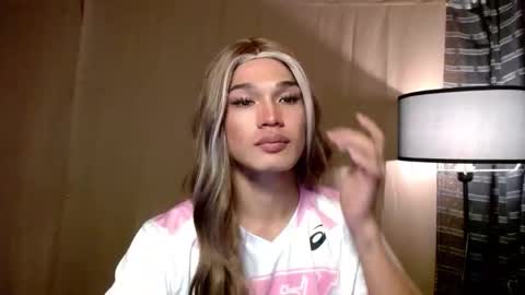 TINA  online show from December 4, 2025, 4:05 pm