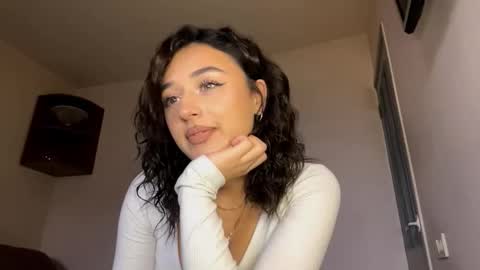 Sofi online show from December 1, 2025, 12:21 pm