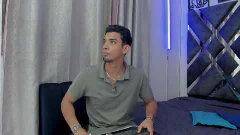 Snapshot of prince_arthur77 chatting on February 1, 2025, 3:39 pm prince_arthur77 online show from February 1, 2025, 3:39 pm