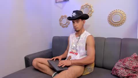 Snapshot of prince_arthur77 chatting on February 12, 2025, 6:51 pm prince_arthur77 online show from February 12, 2025, 6:51 pm