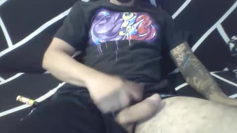 Snapshot of princesofbarione chatting on April 10, 2026, 10:31 am princesofbarione online show from April 10, 2026, 10:31 am