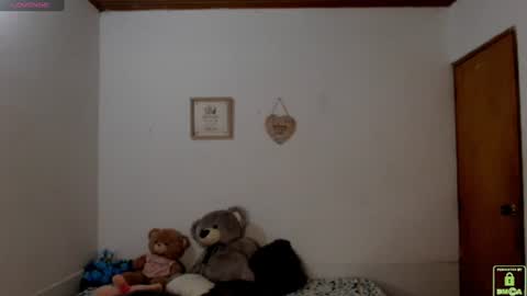 Snapshot of princess_an chatting on July 13, 2026, 7:27 pm An online show from July 13, 2026, 7:27 pm