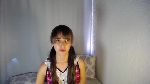 Snapshot of princess_emily69 chatting on January 7, 2025, 6:45 pm Emily online show from January 7, 2025, 6:45 pm