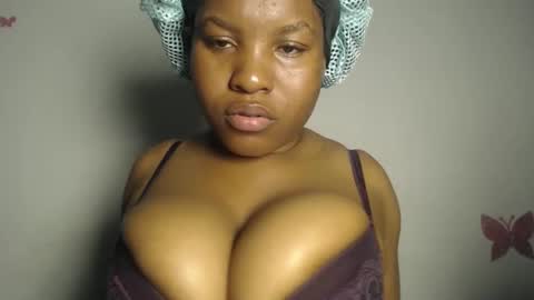 Karina online show from March 25, 2026, 5:13 am