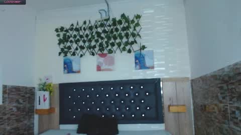 Princess Martinez online show from December 18, 2024, 5:10 pm