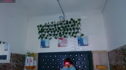 Princess Martinez online show from October 4, 2025, 3:32 pm