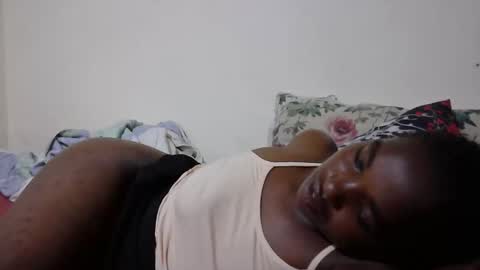 Snapshot of princess_scovia chatting on March 13, 2026, 7:42 pm princess_scovia online show from March 13, 2026, 7:42 pm