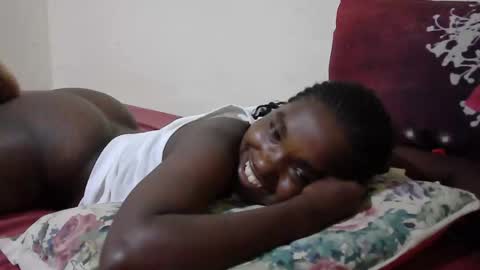 Snapshot of princess_scovia chatting on March 14, 2026, 8:14 pm princess_scovia online show from March 14, 2026, 8:14 pm