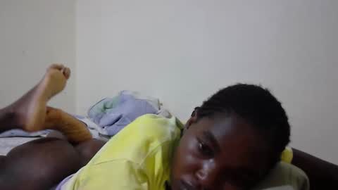 Snapshot of princess_scovia chatting on March 20, 2026, 12:04 am princess_scovia online show from March 20, 2026, 12:04 am