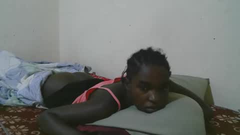 Snapshot of princess_scovia chatting on April 6, 2026, 6:03 am princess_scovia online show from April 6, 2026, 6:03 am