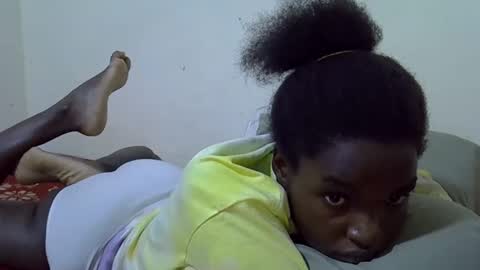 Snapshot of princess_scovia chatting on April 8, 2026, 7:36 pm princess_scovia online show from April 8, 2026, 7:36 pm