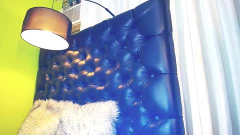 Snapshot of princess_trans chatting on December 26, 2024, 12:36 am Maria Im looking for a local and socal fucking guy online show from December 26, 2024, 12:36 am