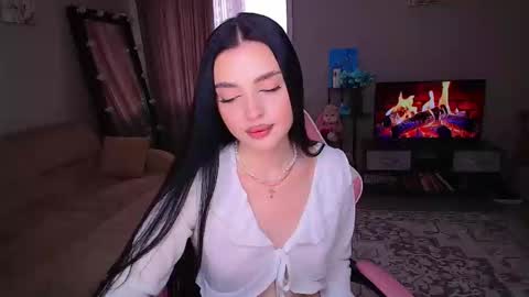princessamira1 online show from May 7, 2026, 7:47 am