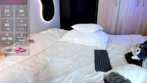 princessammy1 online show from May 6, 2026, 11:54 pm