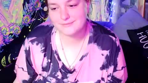 NOTYOURTYPICALBARBIE online show from April 25, 2026, 10:07 pm
