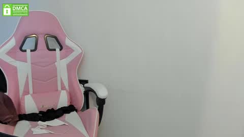 Snapshot of princesse_katey chatting on January 4, 2025, 2:04 pm miss me check out my YT   online show from January 4, 2025, 2:04 pm