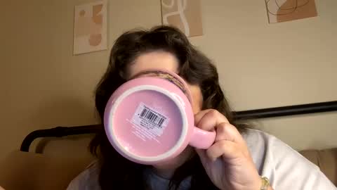 princessviccxo online show from February 2, 2025, 7:20 am