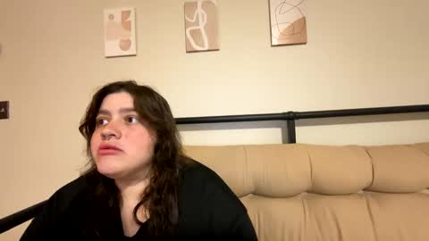 princessviccxo online show from December 4, 2025, 4:55 am