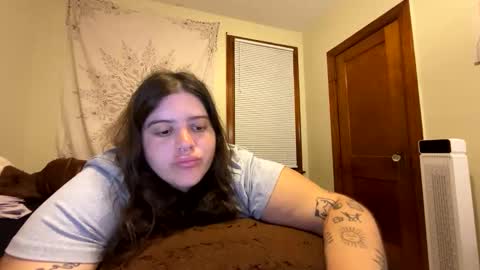 princessviccxo online show from April 9, 2026, 6:19 am