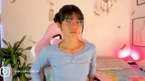 princessluna_14 online show from May 16, 2026, 10:41 pm