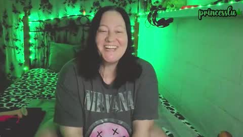 Snapshot of princesslux18 chatting on October 3, 2025, 6:49 pm Lux Alot Luxi online show from October 3, 2025, 6:49 pm