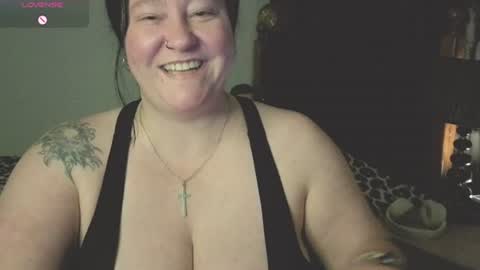 Snapshot of princesslux18 chatting on July 7, 2026, 7:40 pm Lux Alot Luxi online show from July 7, 2026, 7:40 pm