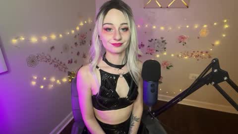 Starr online show from April 15, 2026, 4:52 am