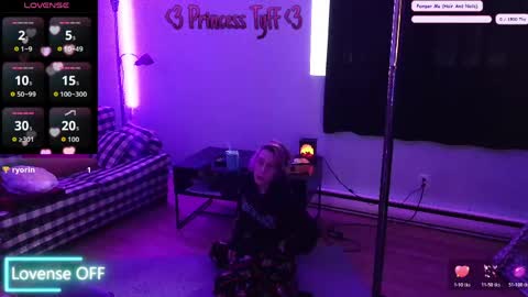 Tyff et Blast online show from April 7, 2026, 11:54 am